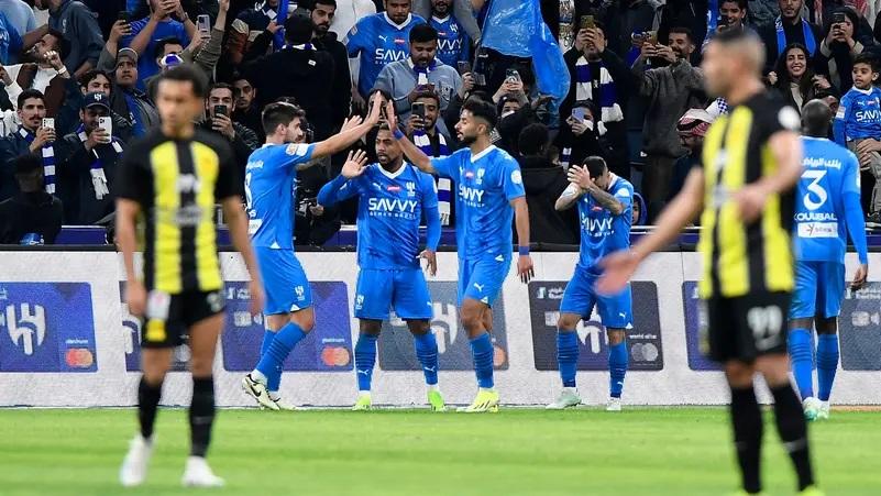 الهلال يواصل تفوقه على الاتحاد ويسجل رقماً جديداً