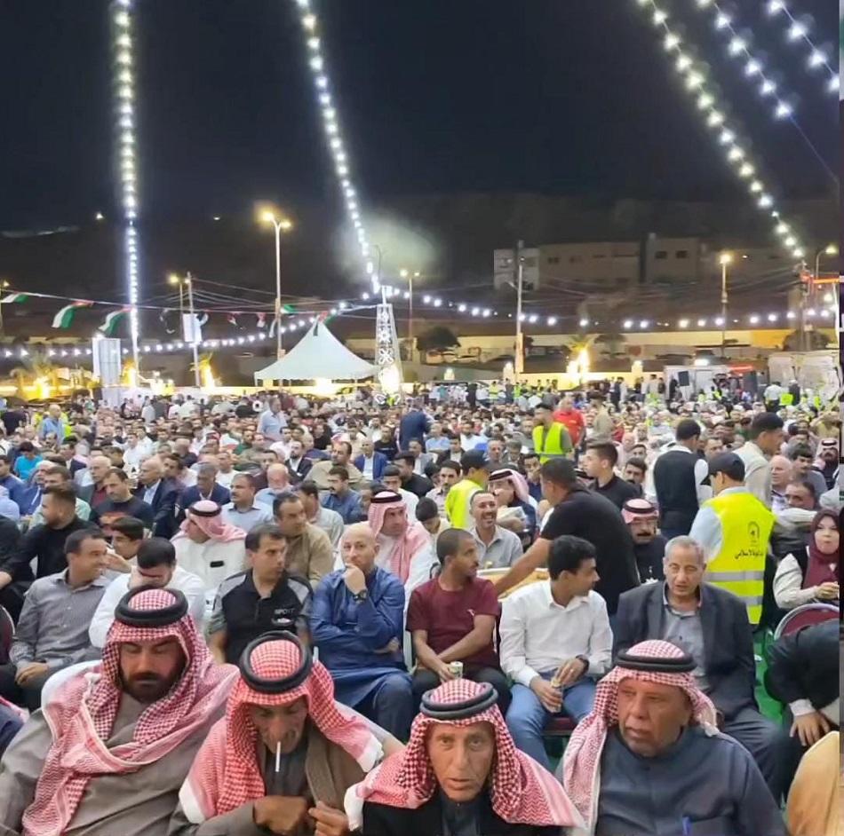 حشد كبير لدعم الدكتور محمد الخلايلة في مهرجان الوطني الإسلامي في الرصيفة