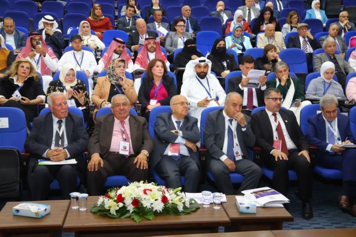 مؤتمر الموهبة والإبداع بجامعة البترا: دعم متكامل للمبدعين وتعزيز لمهارات الابتكار في عصر الرّقمنة والذكاء الاصطناعي والروبوت